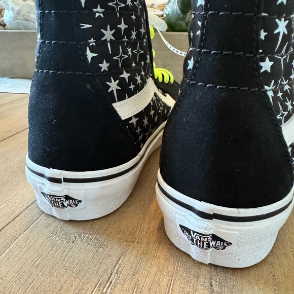 Vans SK8-HI Black/Neon Star Sneakers, NWOB, Unisex Women’s 8/Men’s 6.5 - Picture 4 of 10